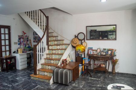 Casa à venda com 119m², 3 quartos e 1 vagaSala