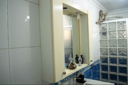 Casa à venda com 119m², 3 quartos e 1 vagaBanheiro 2