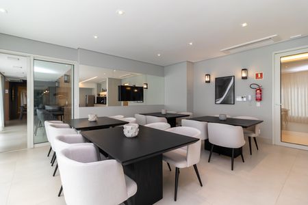 Apartamento para alugar com 22m², 1 quarto e sem vagaÁrea comum - Salão de festas 2