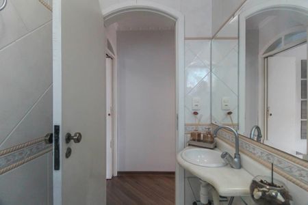 Casa para alugar com 120m², 3 quartos e 2 vagasBanheiro