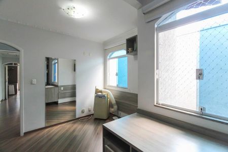 Casa para alugar com 120m², 3 quartos e 2 vagasQuarto 2