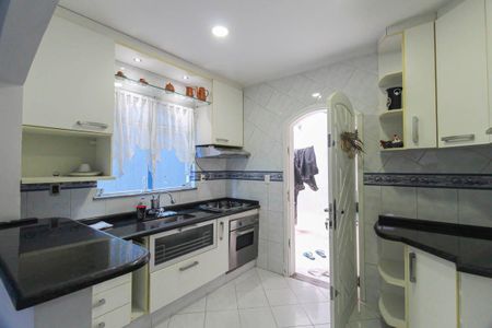 Casa para alugar com 120m², 3 quartos e 2 vagasCozinha