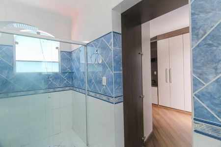 Casa para alugar com 120m², 3 quartos e 2 vagasBanheiro da Suíte