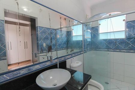 Casa para alugar com 120m², 3 quartos e 2 vagasBanheiro da Suíte