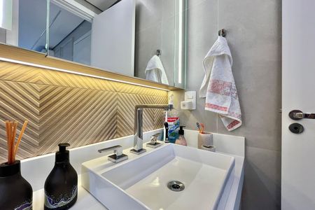 Apartamento à venda com 57m², 2 quartos e 1 vaga Apartamento à venda com 57m², 2 quartos e 1 vagaBanheiro da Suíte