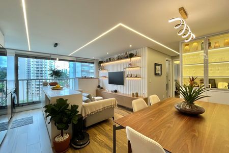 Apartamento à venda com 57m², 2 quartos e 1 vaga Apartamento à venda com 57m², 2 quartos e 1 vagaSala