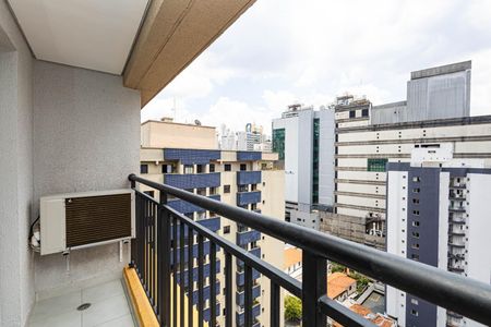 Studio para alugar com 25m², 1 quarto e sem vaga Studio para alugar com 25m², 1 quarto e sem vagaSacada