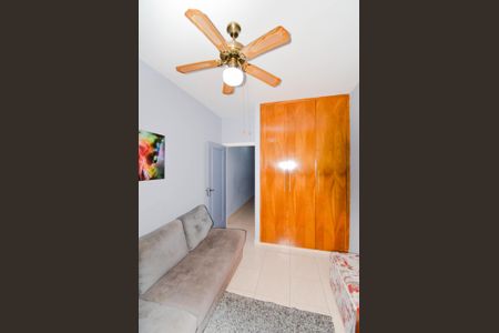 Casa à venda com 220m², 3 quartos e 2 vagasQuarto 3