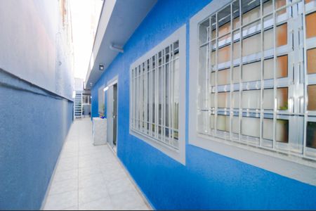Casa à venda com 220m², 3 quartos e 2 vagasCorredor Lateral