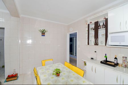 Casa à venda com 220m², 3 quartos e 2 vagasCozinha