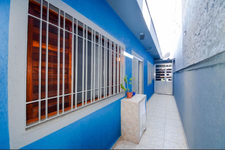 Casa à venda com 220m², 3 quartos e 2 vagasCorredor Lateral