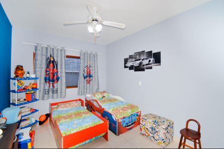 Casa à venda com 220m², 3 quartos e 2 vagasQuarto 1