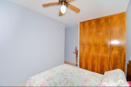 Casa à venda com 220m², 3 quartos e 2 vagasQuarto 2