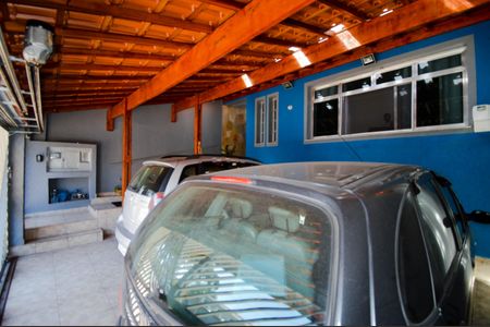 Casa à venda com 220m², 3 quartos e 2 vagasGaragem