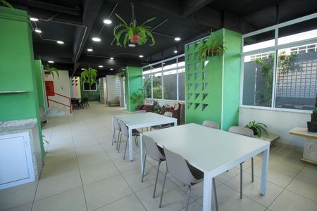 Apartamento para alugar com 120m², 2 quartos e 2 vagasÁrea comum