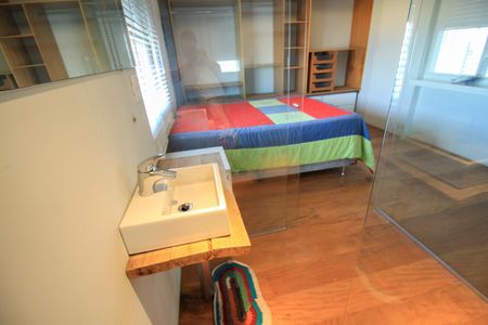 Apartamento para alugar com 120m², 2 quartos e 2 vagasBanheiro do Quarto 1