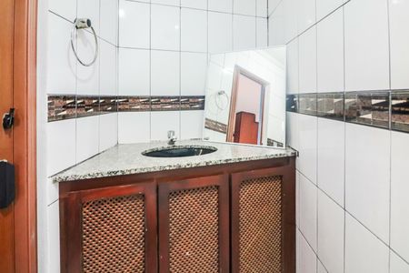 Casa à venda com 250m², 4 quartos e 3 vagas Casa à venda com 250m², 4 quartos e 3 vagasQuarto 3 Suite