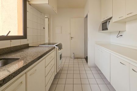 Apartamento para alugar com 90m², 2 quartos e 2 vagasCozinha