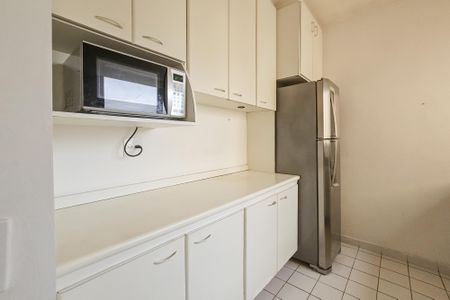 Apartamento para alugar com 90m², 2 quartos e 2 vagasCozinha