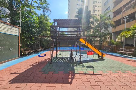 Apartamento para alugar com 90m², 2 quartos e 2 vagasÁrea comum