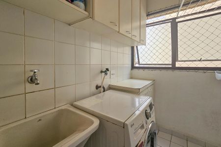 Apartamento para alugar com 90m², 2 quartos e 2 vagasÁrea de serviço