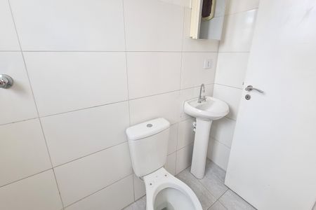 Casa para alugar com 45m², 1 quarto e sem vagaBanheiro