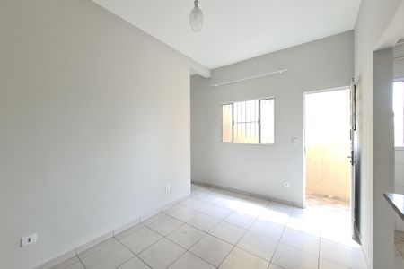 Casa para alugar com 45m², 1 quarto e sem vagaSala