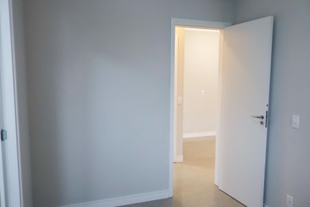 Apartamento à venda com 64m², 2 quartos e 1 vaga Apartamento à venda com 64m², 2 quartos e 1 vagaBanheiro da Suíte 2