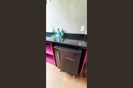 Apartamento à venda com 64m², 2 quartos e 1 vagaÁrea comum