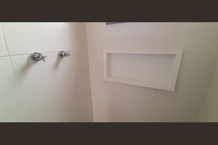 Apartamento à venda com 64m², 2 quartos e 1 vagaBanheiro da Suíte 1