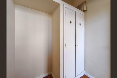 Apartamento à venda com 120m², 3 quartos e 1 vagaQuarto de Serviço