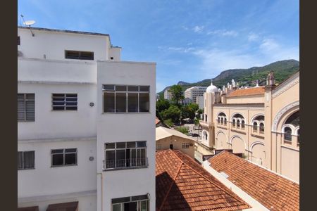 Apartamento à venda com 120m², 3 quartos e 1 vagaÁrea de Serviço