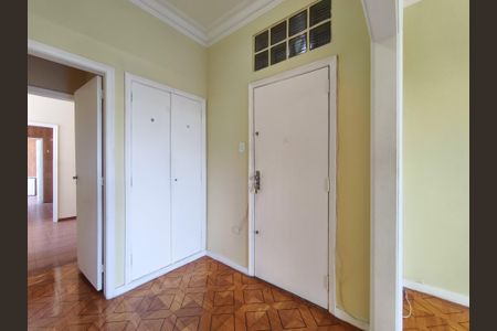 Apartamento à venda com 120m², 3 quartos e 1 vagaSala