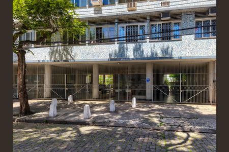 Apartamento à venda com 120m², 3 quartos e 1 vagaFachada e portaria
