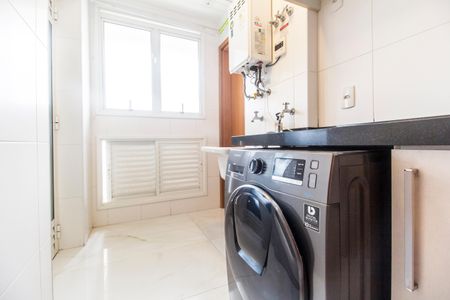 Apartamento para alugar com 122m², 3 quartos e 2 vagasÁrea de Serviço