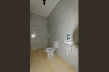 Apartamento para alugar com 40m², 2 quartos e sem vagaBanheiro