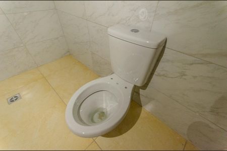 Apartamento para alugar com 40m², 2 quartos e sem vagaBanheiro