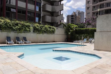 Apartamento para alugar com 60m², 1 quarto e 1 vaga Apartamento para alugar com 60m², 1 quarto e 1 vagaPiscina
