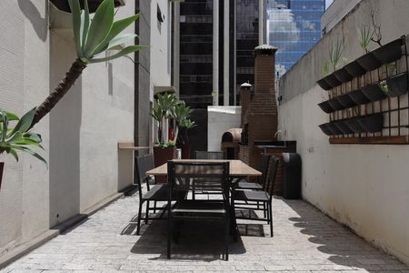 Apartamento para alugar com 60m², 1 quarto e 1 vaga Apartamento para alugar com 60m², 1 quarto e 1 vagaChurrasqueira e forno a lenha
