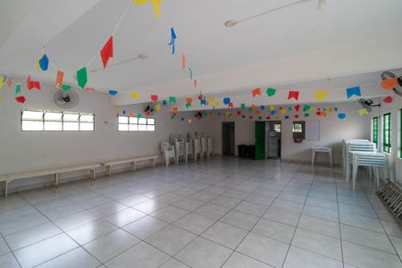 Apartamento para alugar com 70m², 3 quartos e 1 vagaÁrea comum - Salão de festas