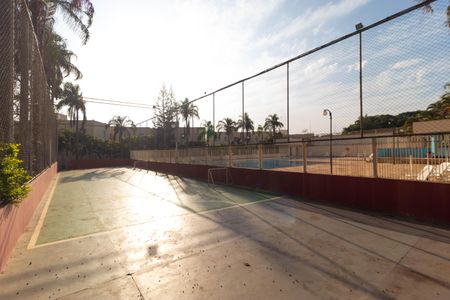 Apartamento para alugar com 70m², 3 quartos e 1 vagaÁrea comum - Quadra