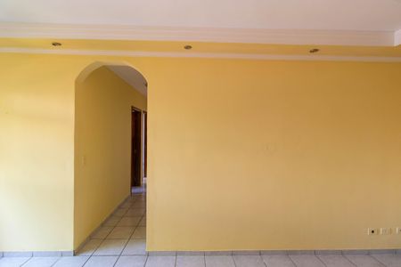 Apartamento para alugar com 70m², 3 quartos e 1 vagaSalas