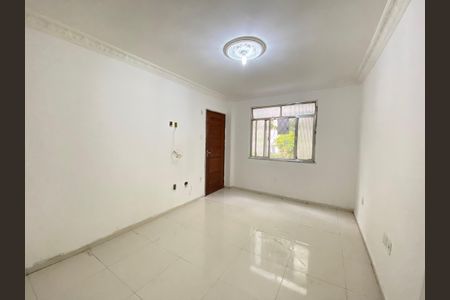 Apartamento à venda com 68m², 3 quartos e 1 vaga Apartamento à venda com 68m², 3 quartos e 1 vagaSala