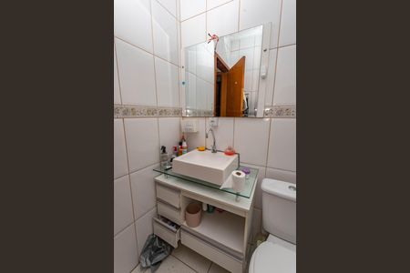 Casa à venda com 330m², 5 quartos e 3 vagasBanheiro social