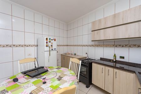 Casa à venda com 330m², 5 quartos e 3 vagasEdícula - sala / cozinha
