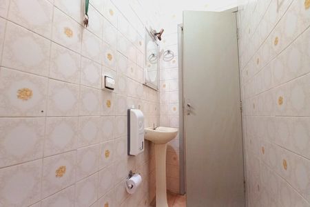 Casa à venda com 90m², 3 quartos e 2 vagasBanheiro