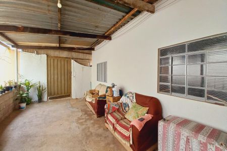 Casa à venda com 90m², 3 quartos e 2 vagasFrente da Edícula