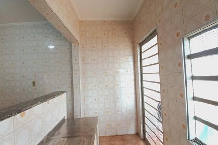 Casa à venda com 90m², 3 quartos e 2 vagasCozinha