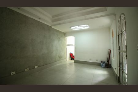 Casa à venda com 300m², 5 quartos e 2 vagas Casa à venda com 300m², 5 quartos e 2 vagasSala