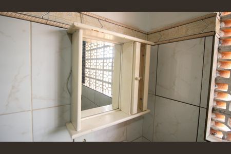 Casa à venda com 300m², 5 quartos e 2 vagas Casa à venda com 300m², 5 quartos e 2 vagasBanheiro da Suíte 2